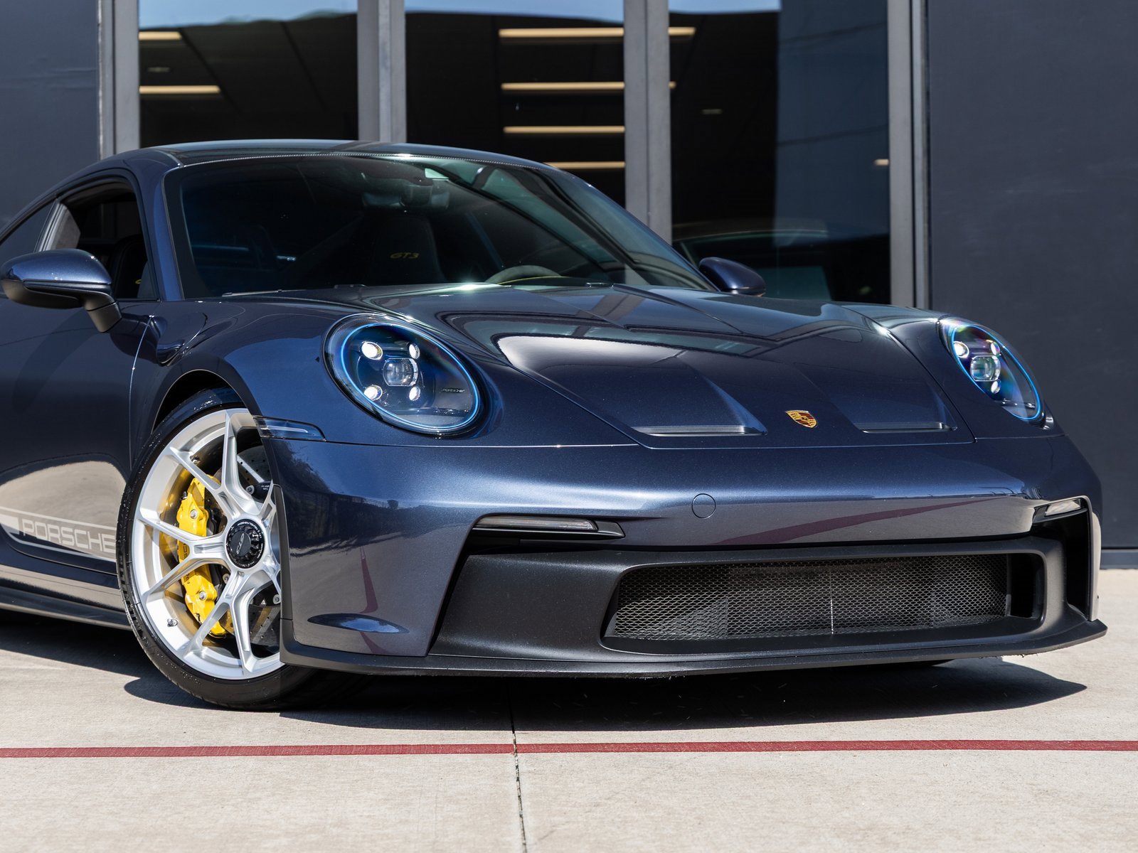 Used 2023 Porsche 911 GT3 image 9