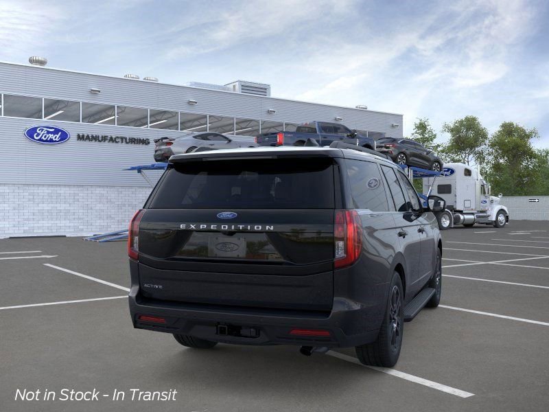 New 2026 Ford Expedition Active RWD image 8