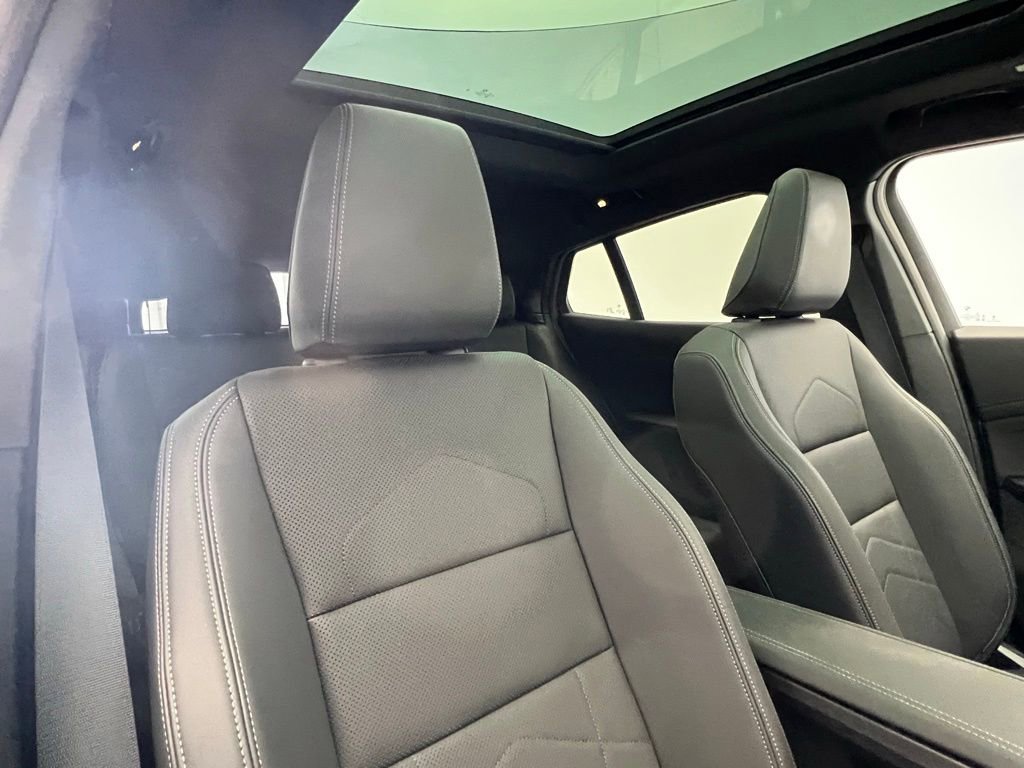 Certified 2025 BMW X2 xDrive28i image 7