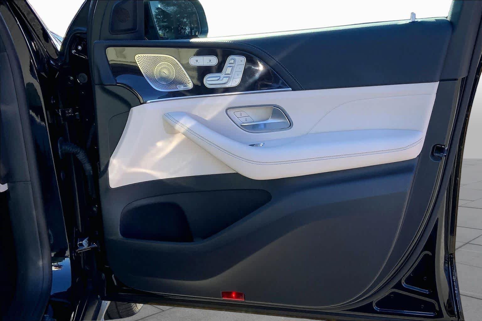 Certified 2025 Mercedes-Benz GLE 450 4MATIC image 22
