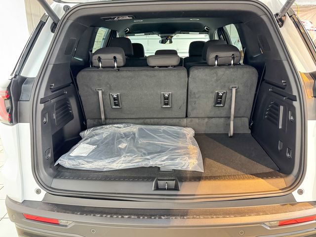 New 2025 GMC Acadia Elevation w/ Black Edition image 21