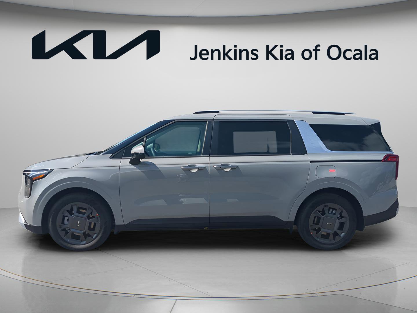 Certified 2026 Kia Carnival EX FWD image 6