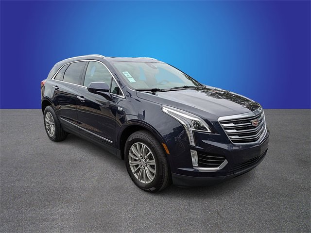 Used 2017 Cadillac XT5 Luxury w/ Driver Awareness Package image 7