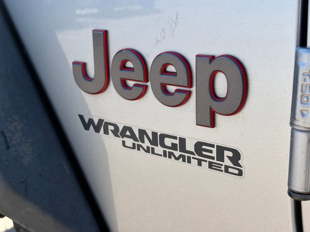 Used 2019 Jeep Wrangler Unlimited Rubicon AWD/4WD image 16