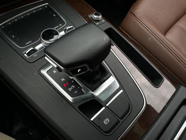 Used 2019 Audi Q5 2.0T Premium Plus w/ Premium Plus Package image 32