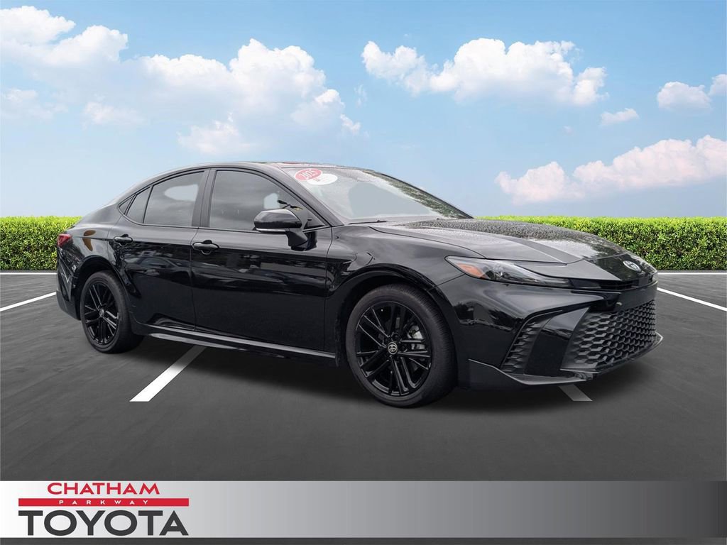 Certified 2025 Toyota Camry SE FWD video 1