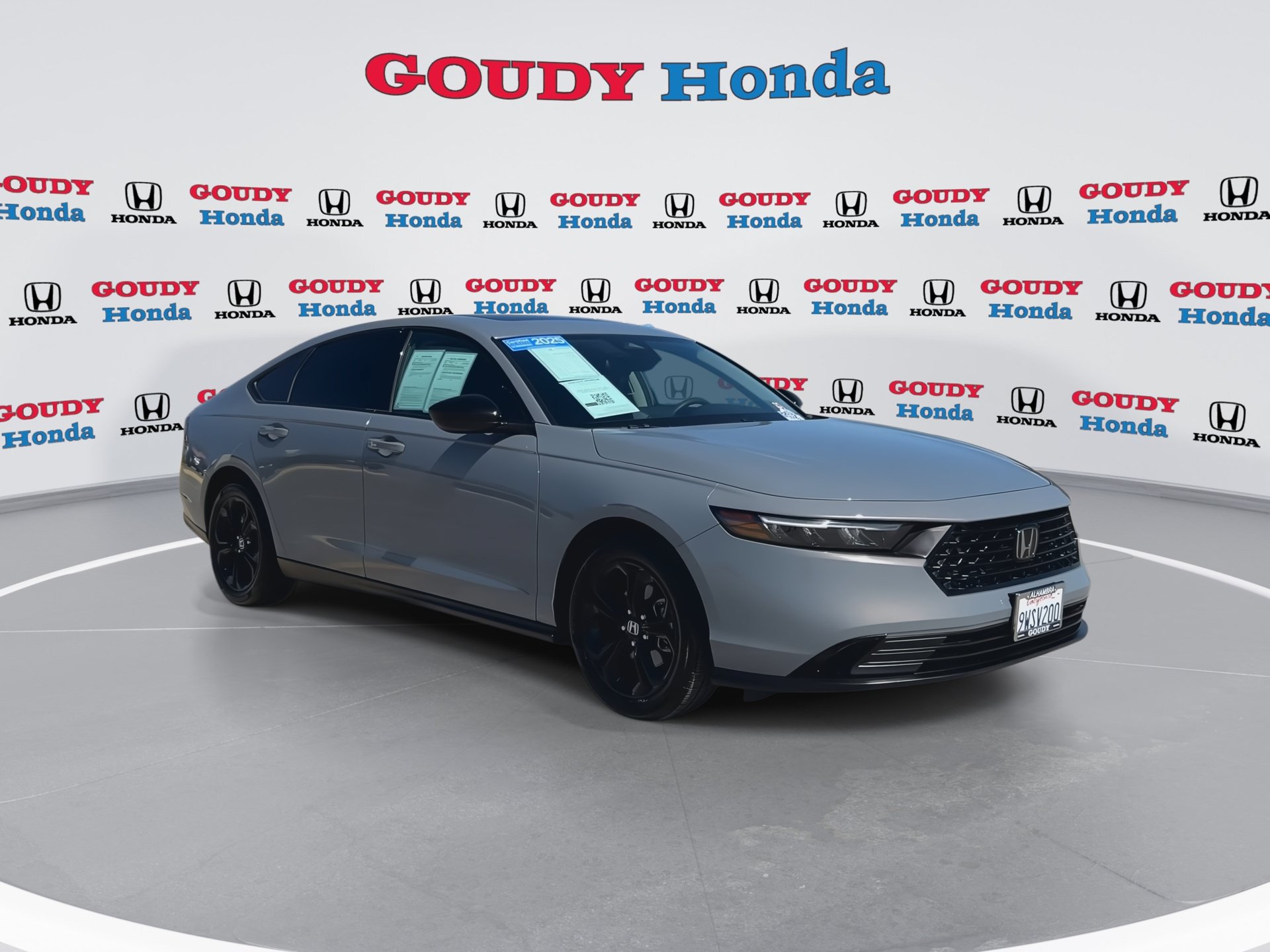Certified 2025 Honda Accord SE image 2
