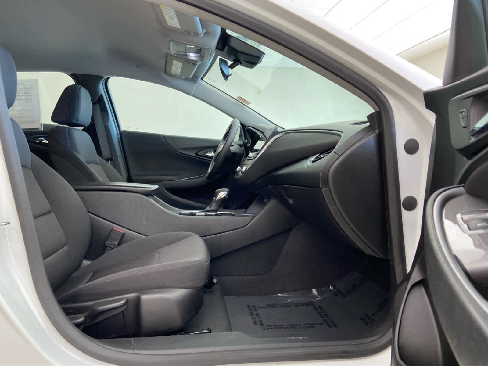 Used 2023 Chevrolet Malibu LT image 13