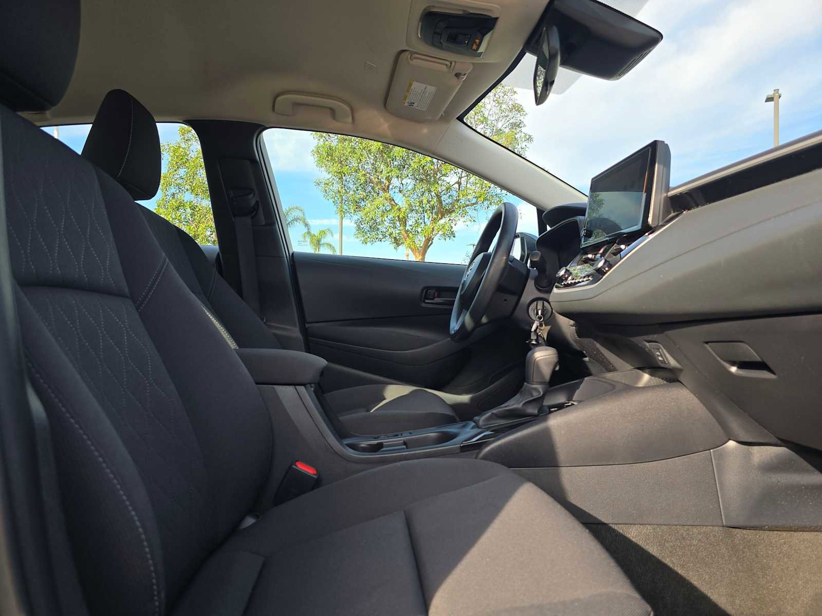 Certified 2025 Toyota Corolla LE image 11