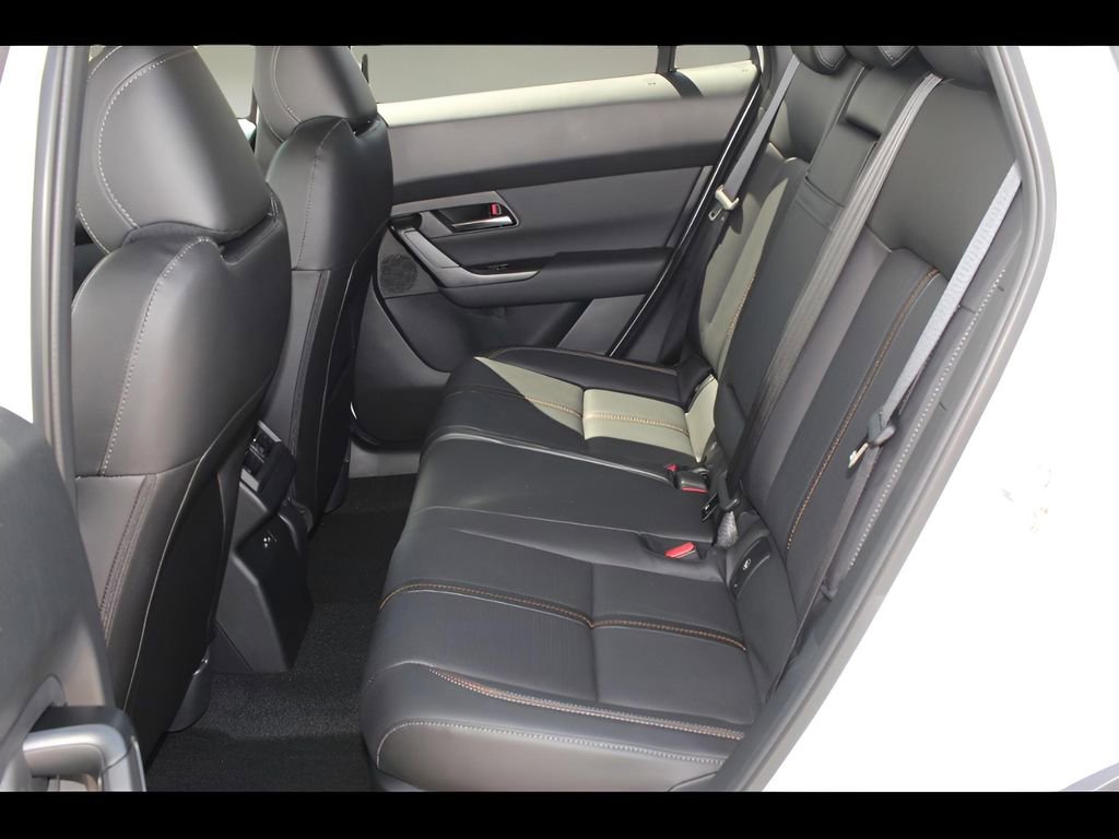 Certified 2025 MAZDA CX-50 2.5 Hybrid w/ Cargo Package image 11