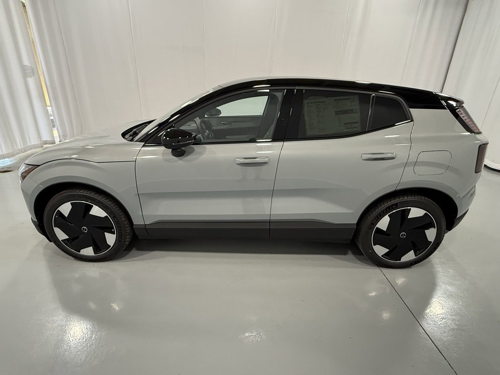 New 2025 Volvo EX30 Plus w/ Protection Package Premier image 9
