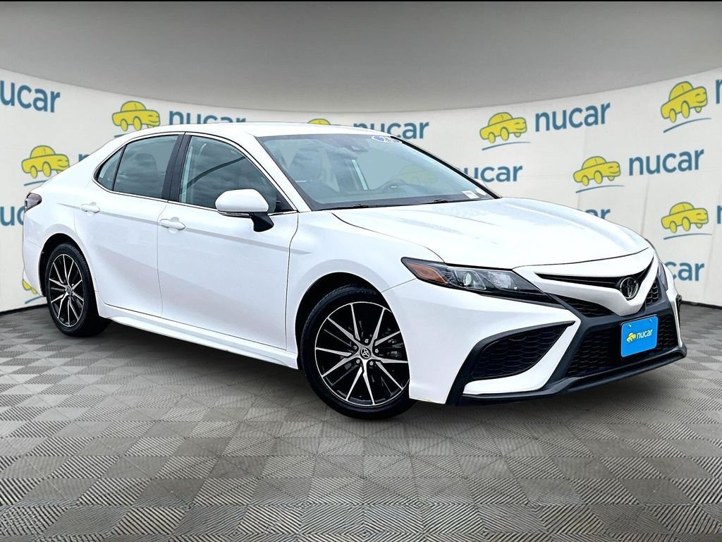 Used 2023 Toyota Camry SE