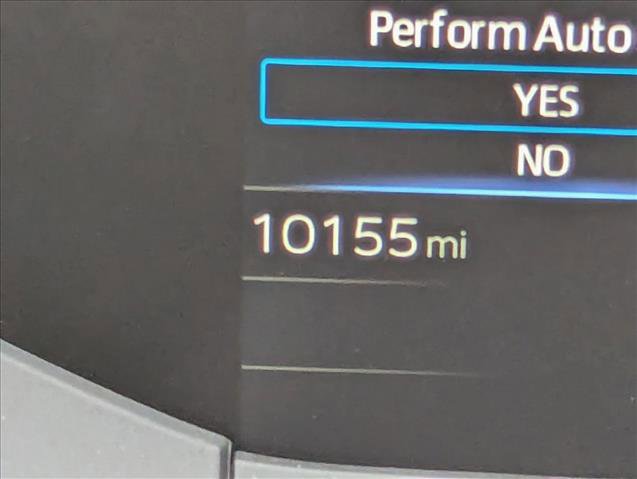 Used 2024 Toyota Prius XLE FWD image 13