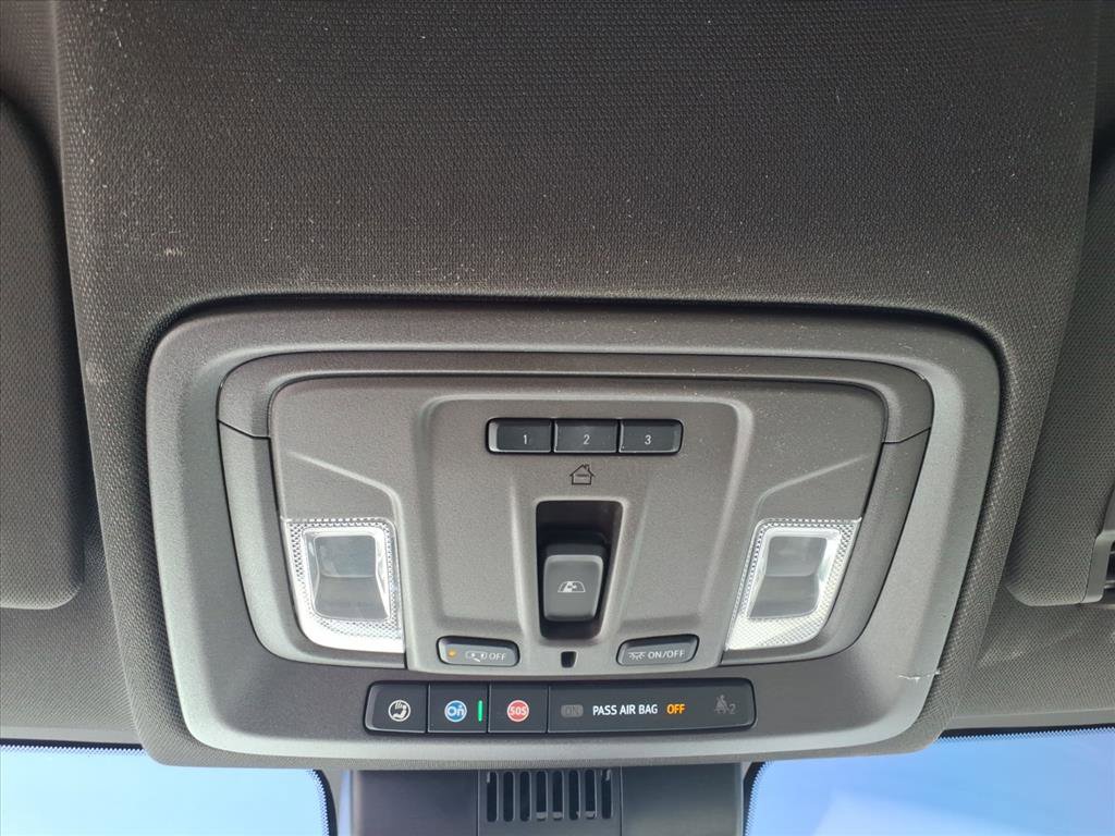 Certified 2023 GMC Sierra 1500 SLT w/ SLT Premium Plus Package image 18