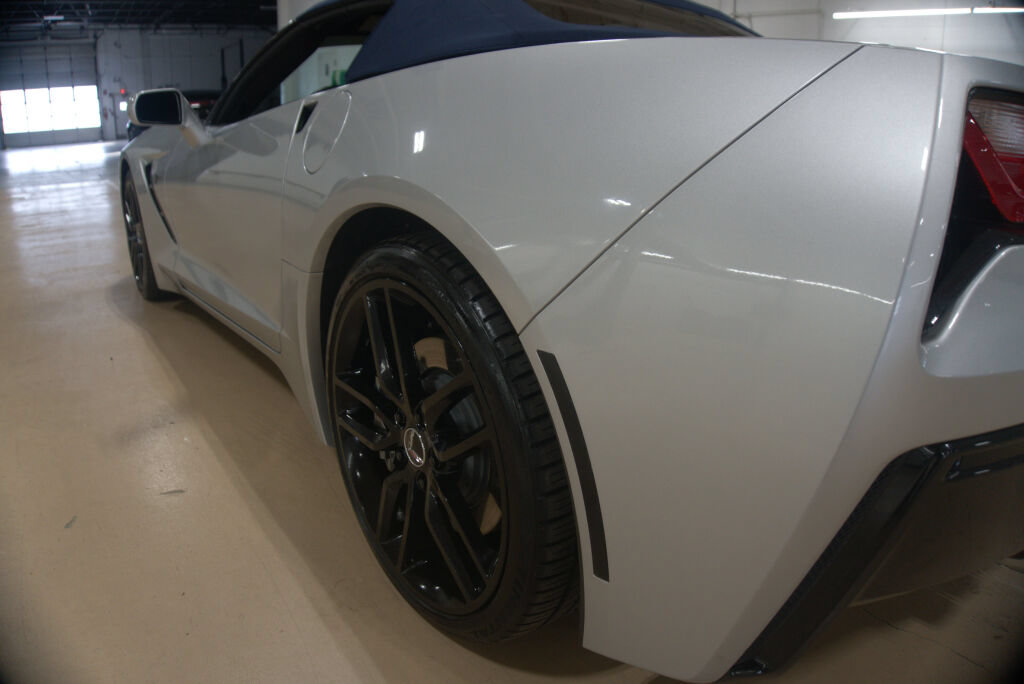 Used 2014 Chevrolet Corvette Stingray Convertible w/ 2LT Preferred Equipment Group RWD image 18