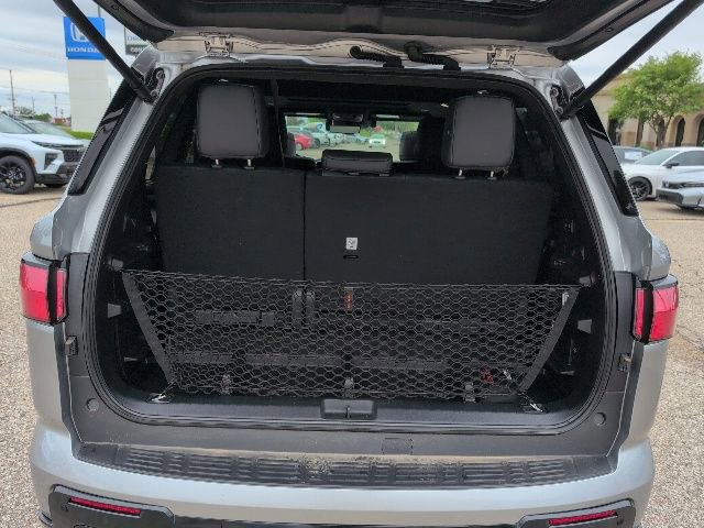Used 2026 Toyota Sequoia Platinum AWD/4WD image 24