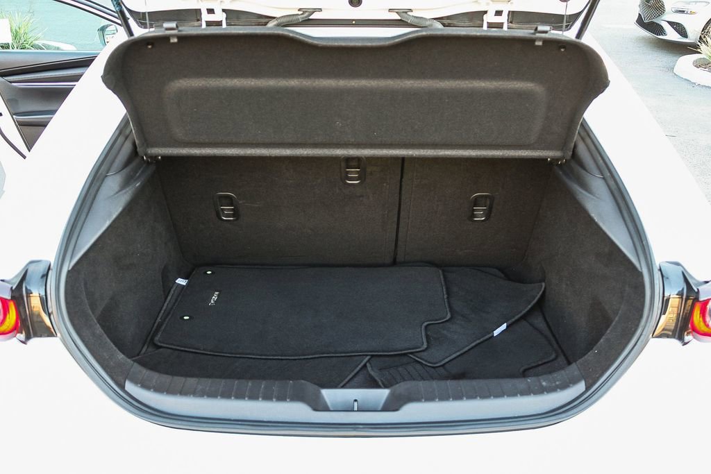 Used 2023 MAZDA MAZDA3 s image 32