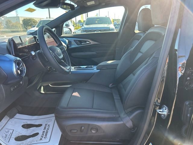 New 2026 Chevrolet Equinox EV LT image 15