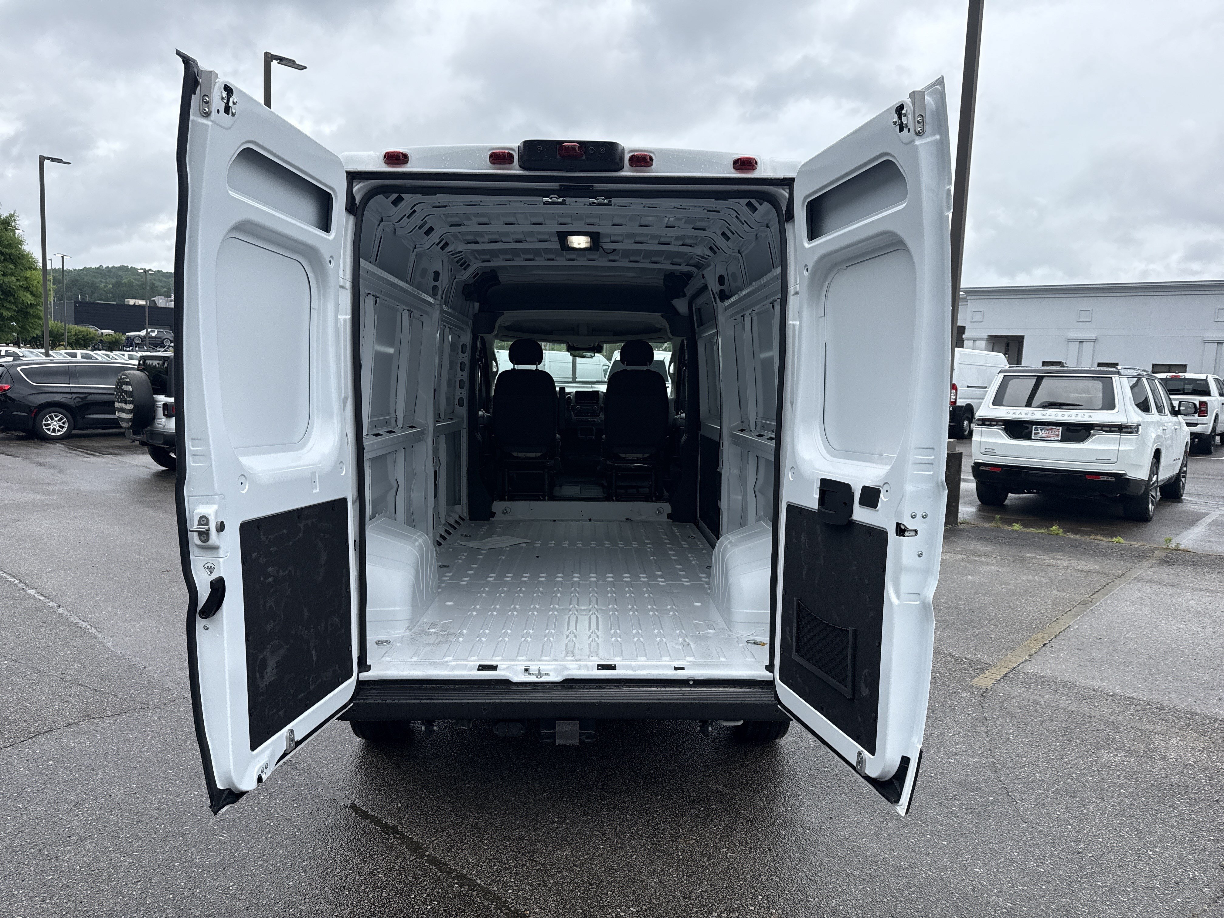 New 2026 RAM ProMaster 2500 w/ Safety Group FWD image 17
