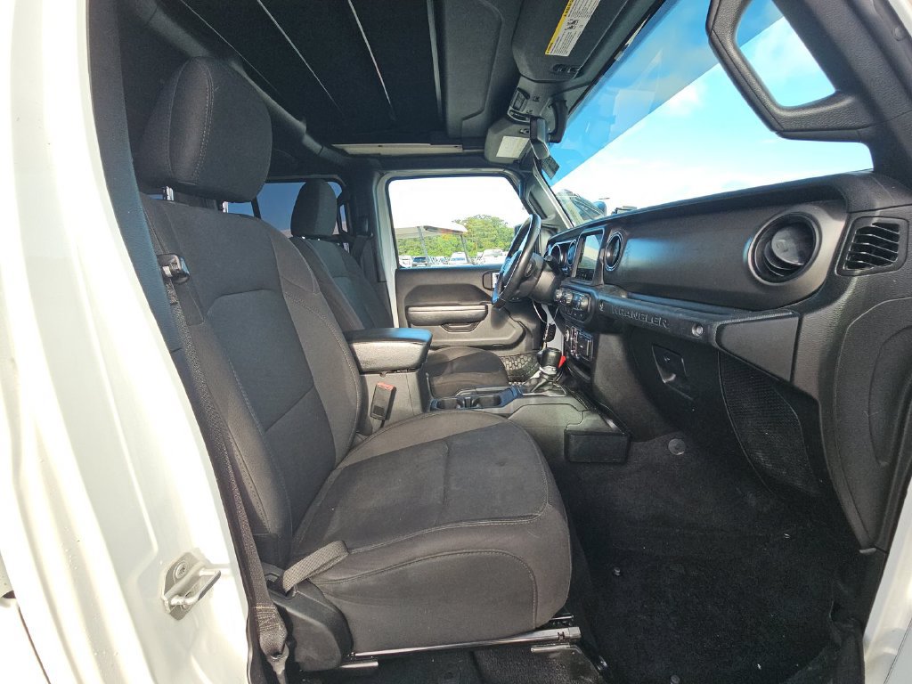 Used 2022 Jeep Wrangler Unlimited Sport AWD/4WD image 5