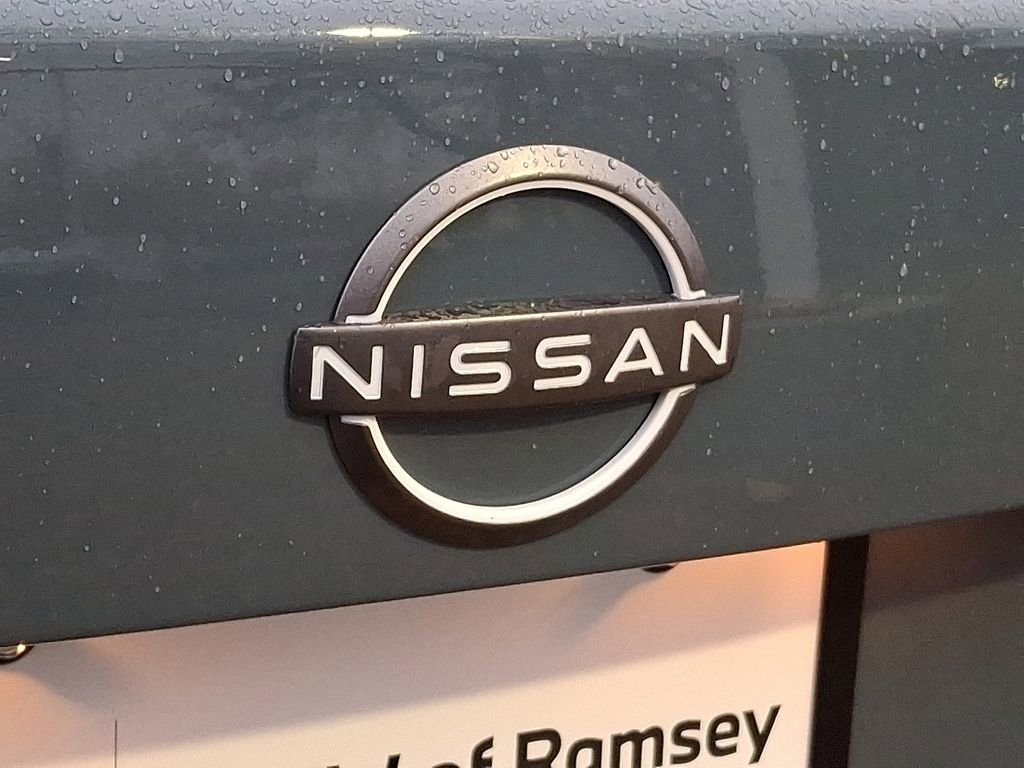 Used 2025 Nissan Sentra SV image 28