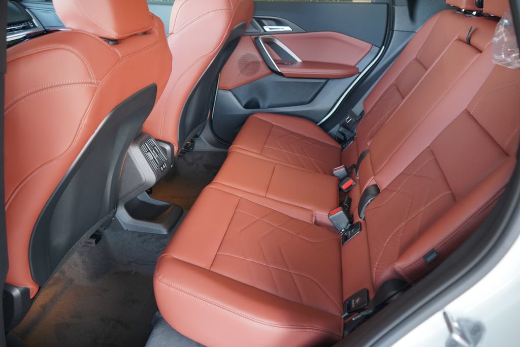 Used 2026 BMW X1 xDrive28i w/ Technology Package AWD/4WD image 19