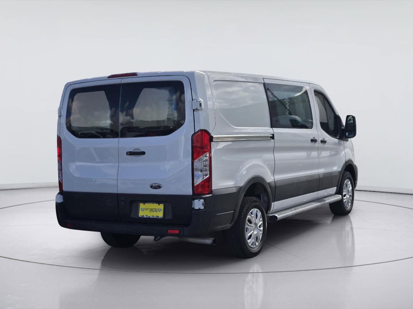 Used 2022 Ford Transit 250 Low Roof w/ Exterior Upgrade Package RWD image 8