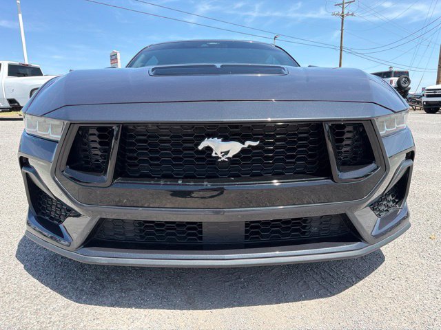 Used 2024 Ford Mustang GT RWD image 2