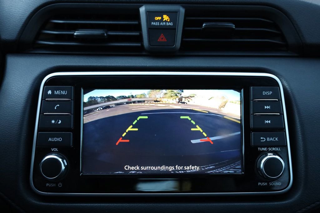 Used 2025 Nissan Versa S w/ Trunk Package image 36