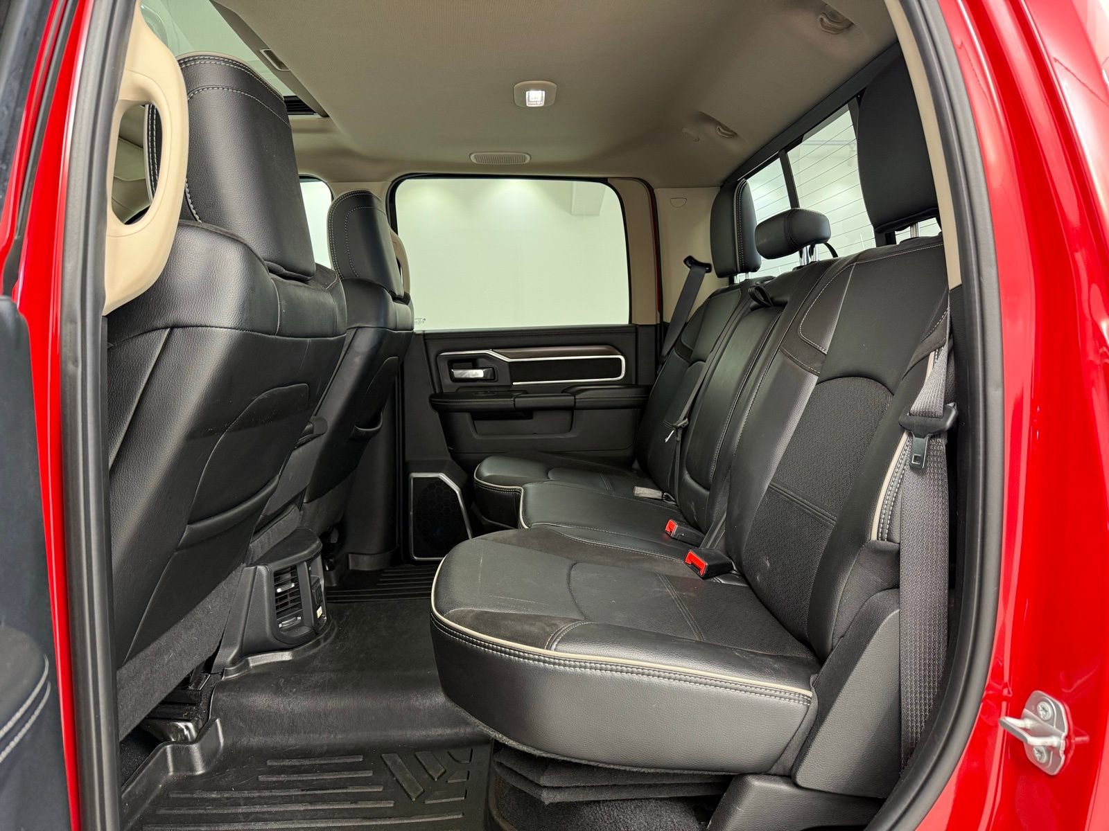 Used 2022 RAM 2500 Laramie image 28