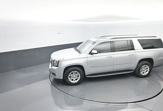 Used 2017 GMC Yukon XL SLT w/ Open Road Package image 22