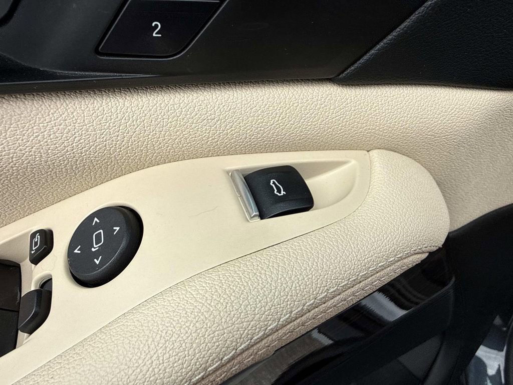 Used 2020 BMW X5 xDrive40i w/ Premium Package image 22