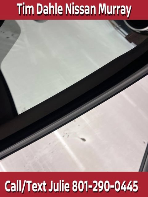Used 2024 Nissan Kicks SV FWD image 15