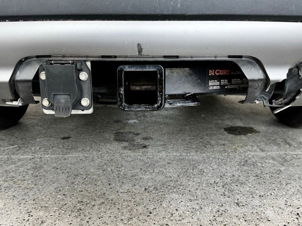 Used 2017 Hyundai Santa Fe SE image 10