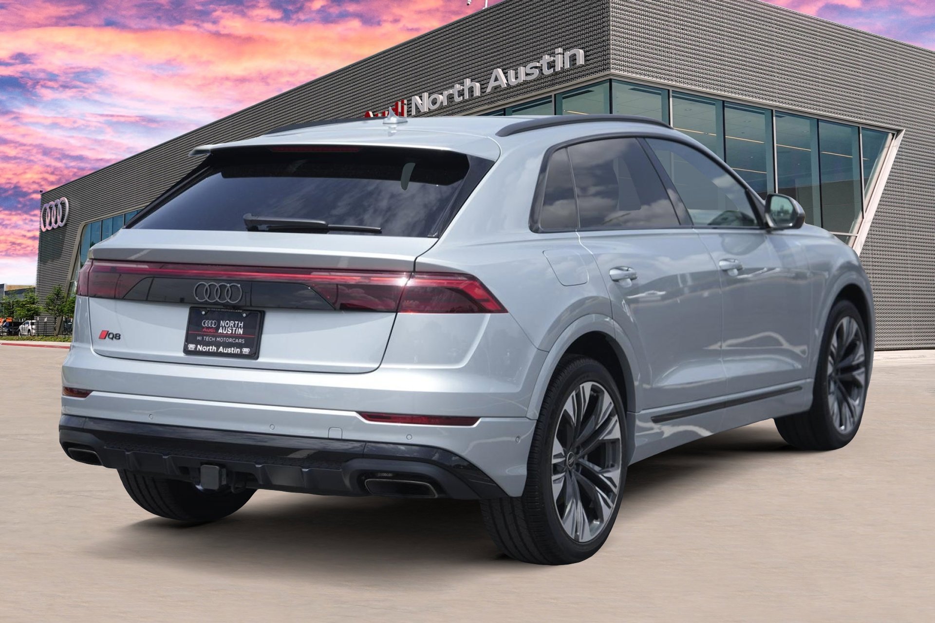 Certified 2025 Audi Q8 Prestige w/ Prestige Package image 5