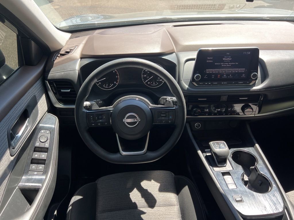 Used 2023 Nissan Rogue SV image 20