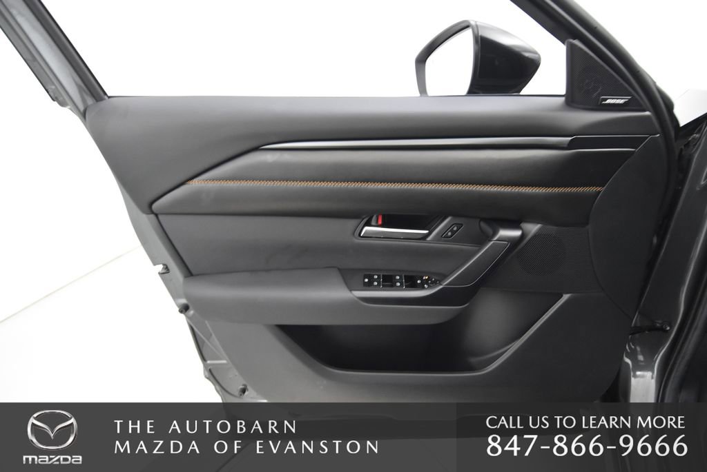 Used 2025 MAZDA CX-50 AWD 2.5 S w/ Premium Plus Pkg image 32