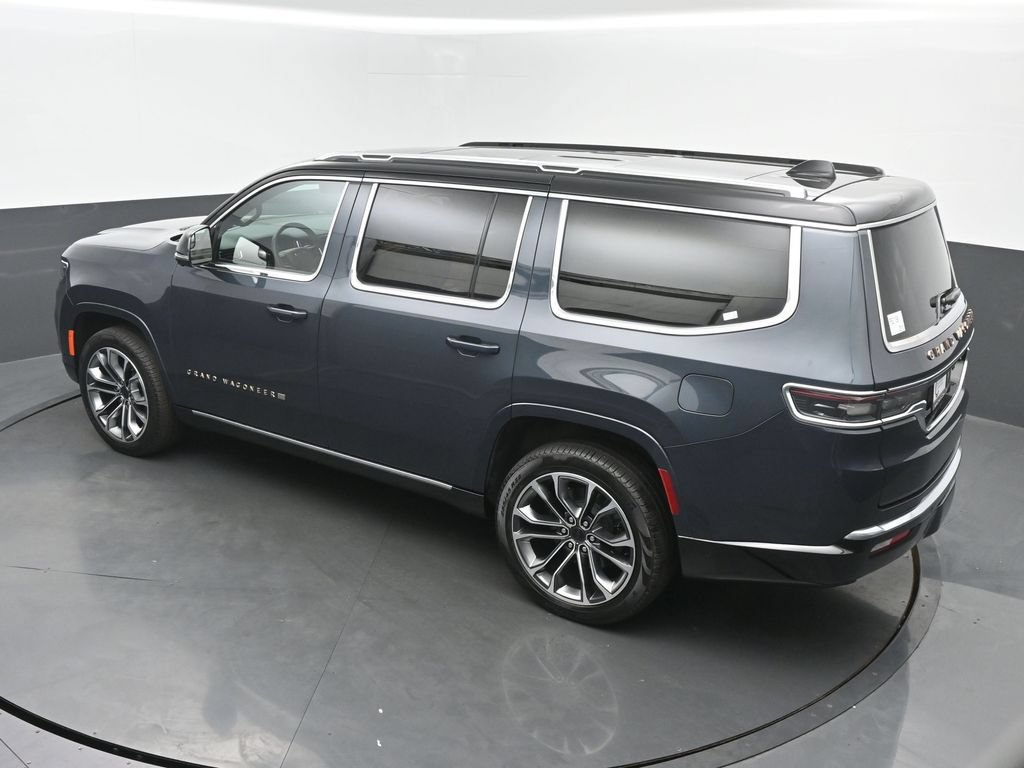 Used 2025 Jeep Grand Wagoneer Series III w/ Rear Seat Video Group 1 AWD/4WD image 41