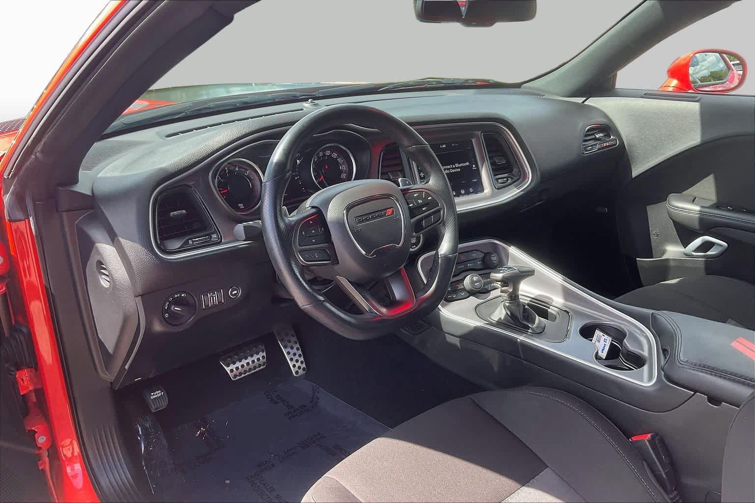 Used 2022 Dodge Challenger R/T Scat Pack RWD image 16