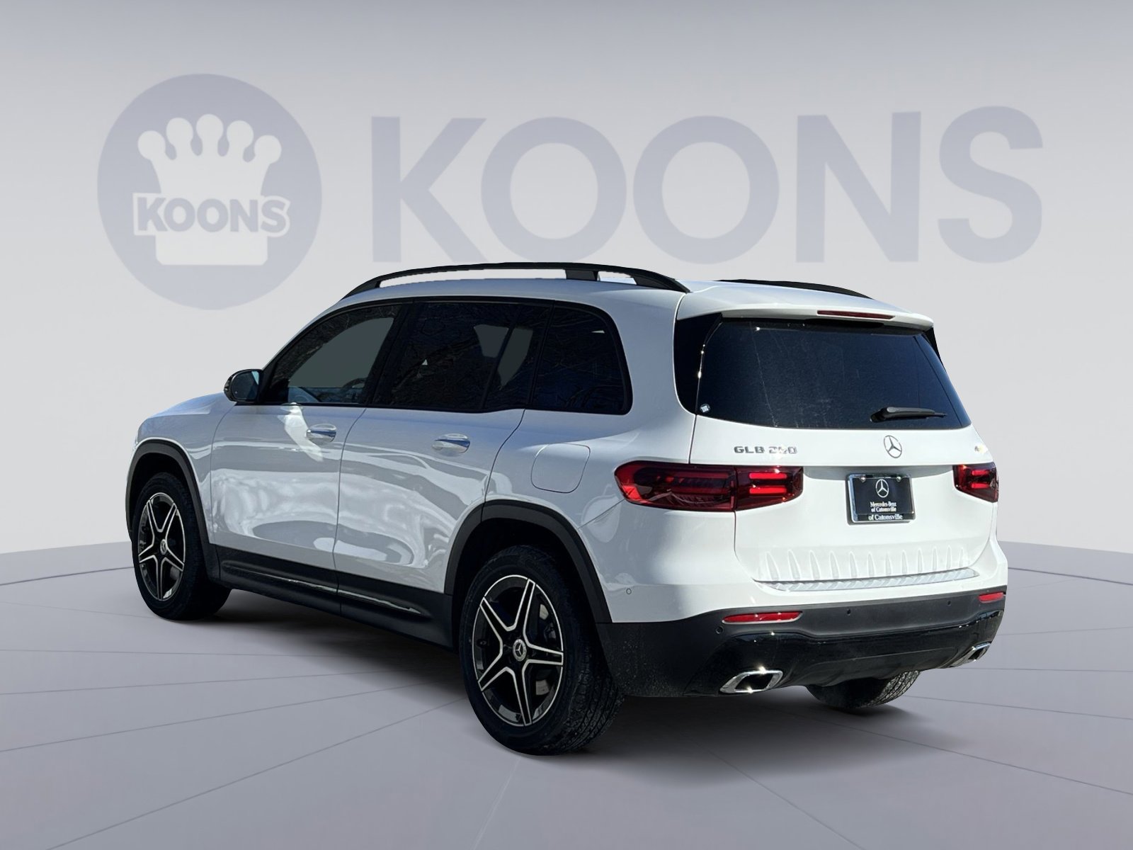 New 2026 Mercedes-Benz GLB 250 4MATIC image 4