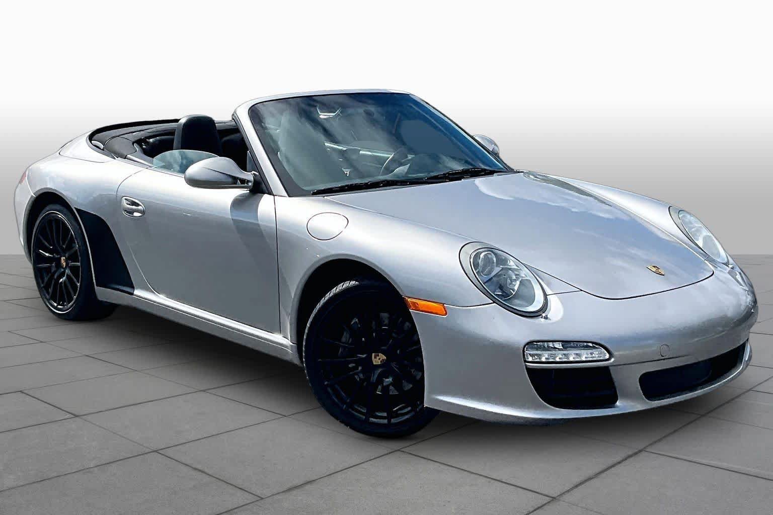 Used 2011 Porsche 911 Carrera RWD video 2