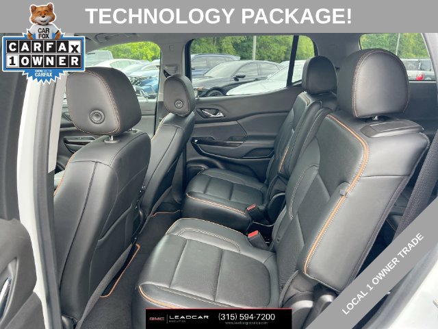 Used 2023 GMC Acadia AT4 w/ Technology Package AWD/4WD image 25