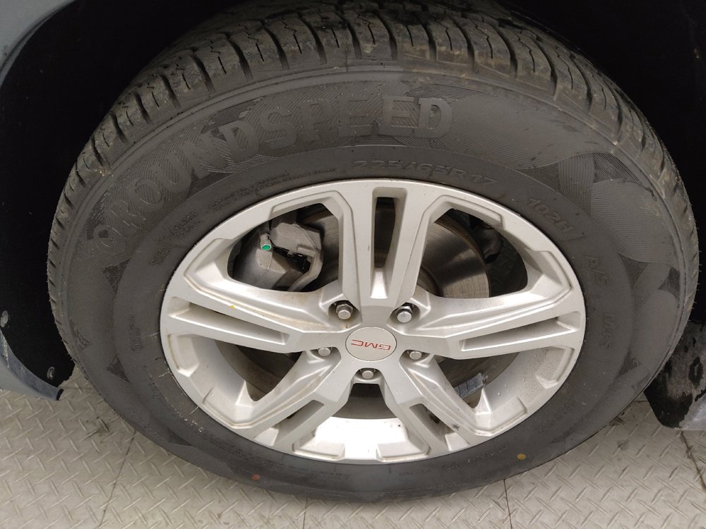 Used 2020 GMC Terrain SLE image 31