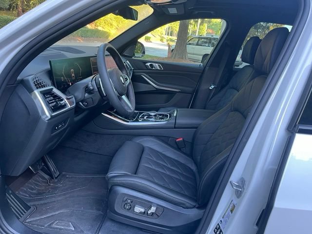 Used 2026 BMW X5 xDrive40i w/ M Sport Package AWD/4WD image 5