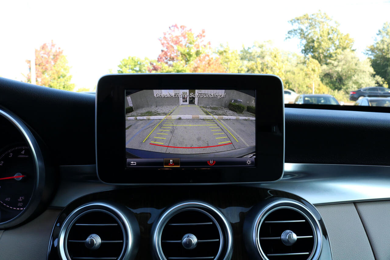 Used 2015 Mercedes-Benz C 300 4MATIC Sedan image 23