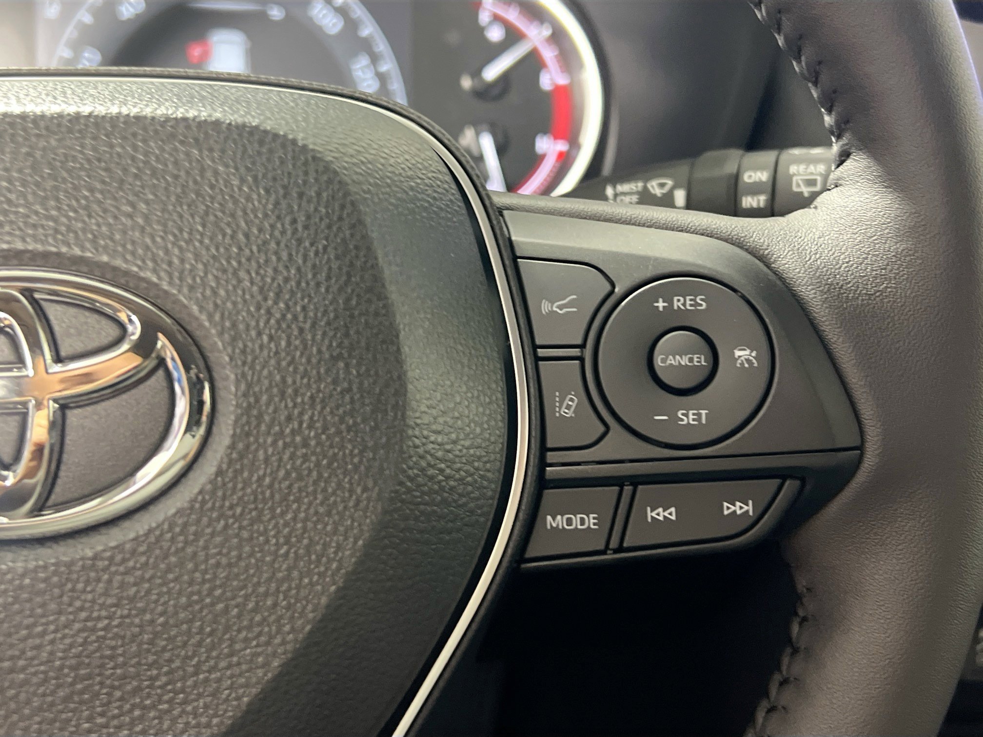 New 2025 Toyota RAV4 XLE Premium image 19