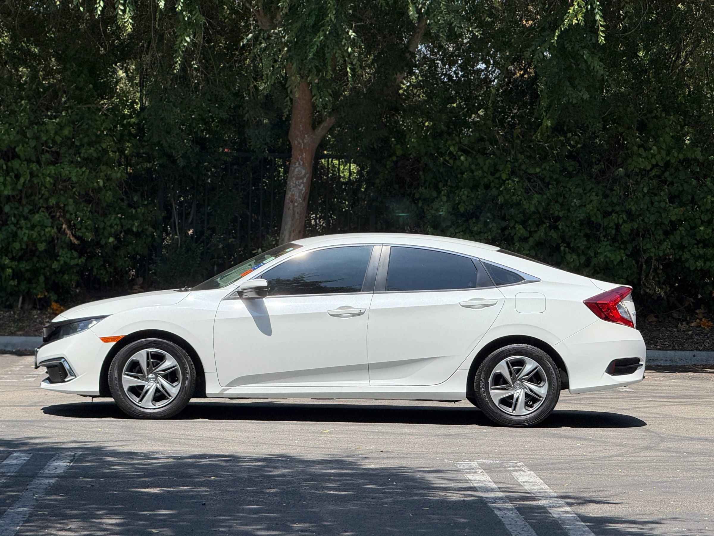 Used 2019 Honda Civic LX image 6