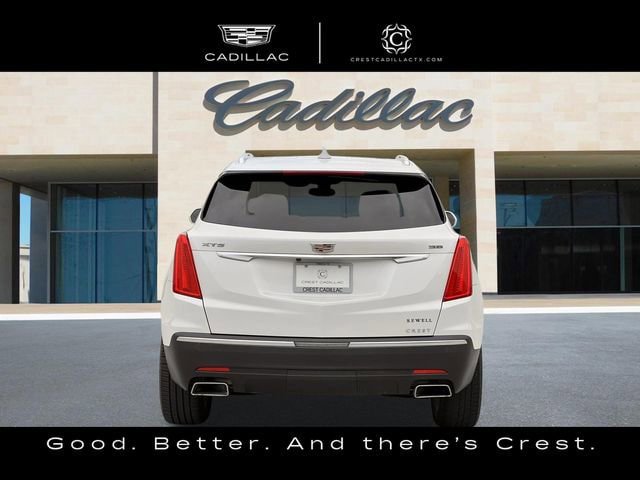 Used 2018 Cadillac XT5 Premium Luxury FWD image 4