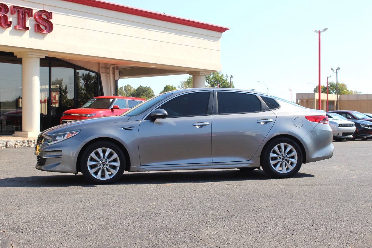 Used 2017 Kia Optima LX w/ Option Group 014 FWD image 7