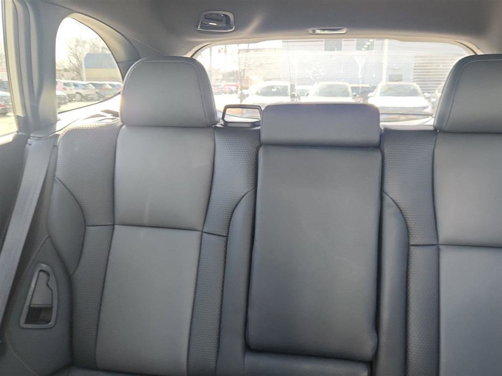 Used 2022 Subaru Outback Wilderness w/ Wilderness Package image 18